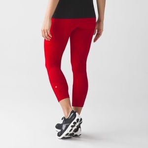 Lululemon Pace Rival Crop - Red